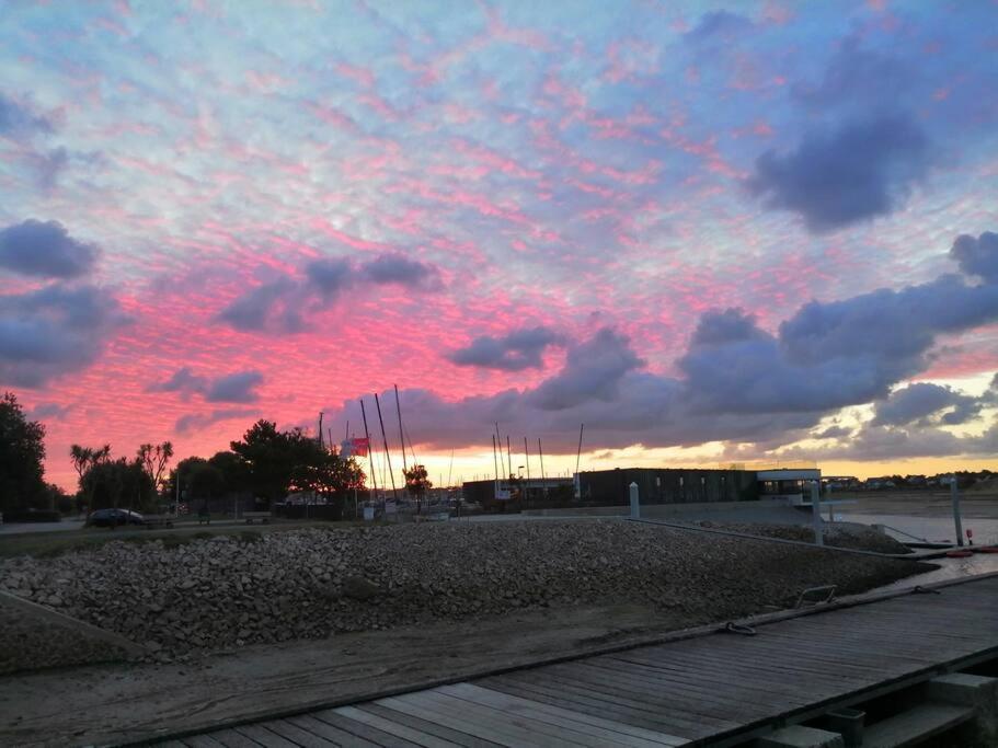 Des Isles - Le Jersey * Barneville-Carteret